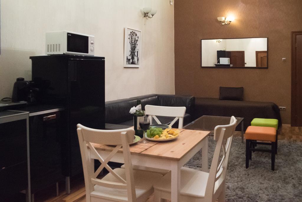 부다페스트 Inviting Flat In The Heart Of Town 아파트 외부 사진