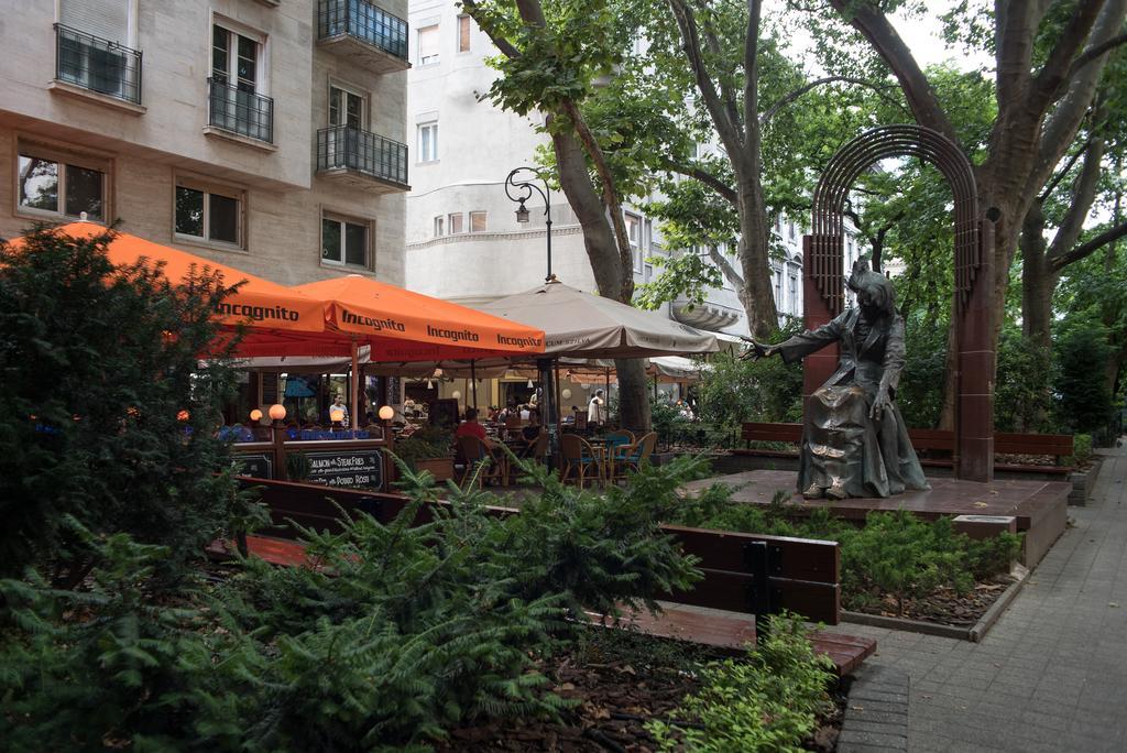 부다페스트 Inviting Flat In The Heart Of Town 아파트 외부 사진