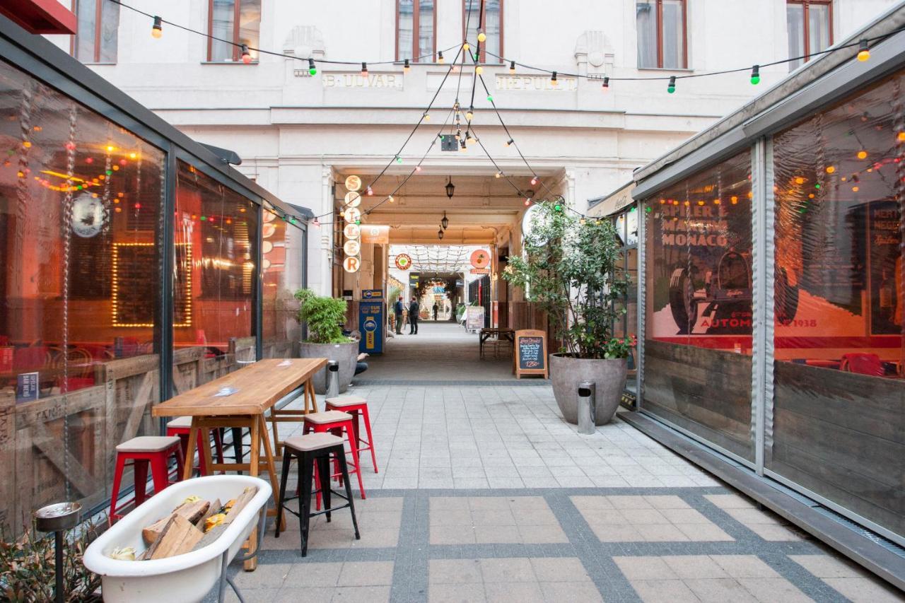 부다페스트 Inviting Flat In The Heart Of Town 아파트 외부 사진