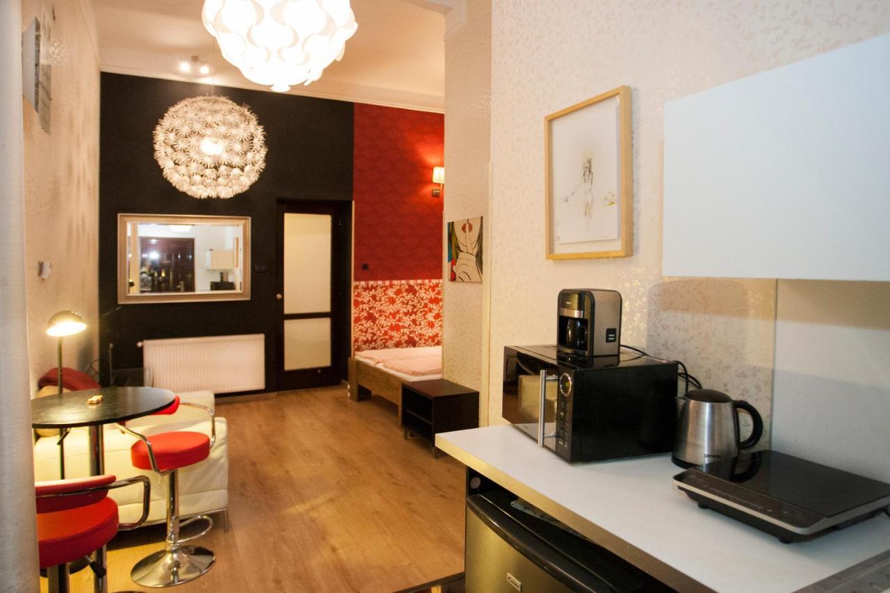 부다페스트 Inviting Flat In The Heart Of Town 아파트 외부 사진