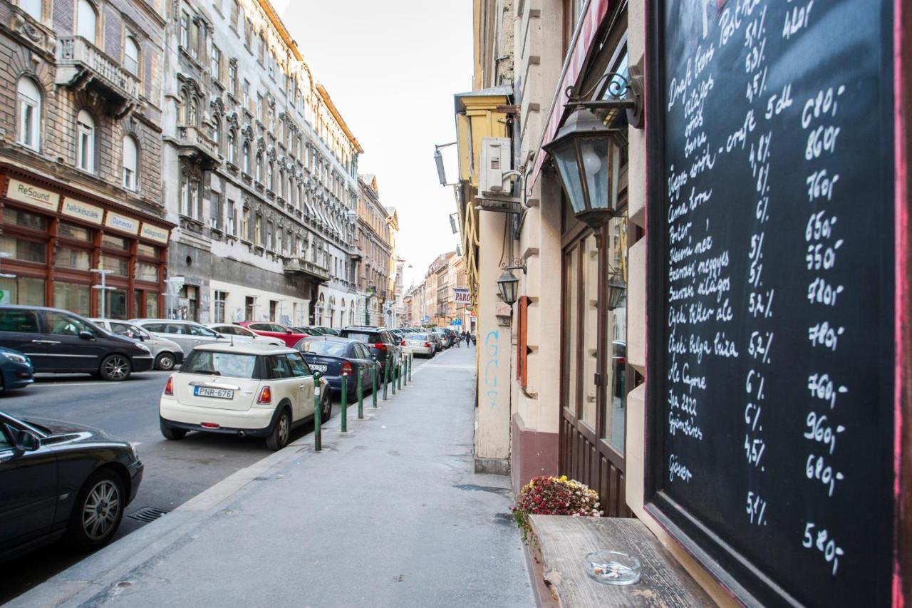 부다페스트 Inviting Flat In The Heart Of Town 아파트 외부 사진